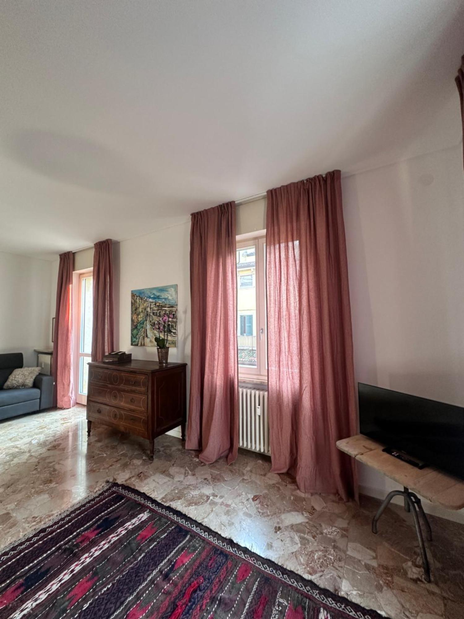 Catullo 12 Hotell Verona Eksteriør bilde