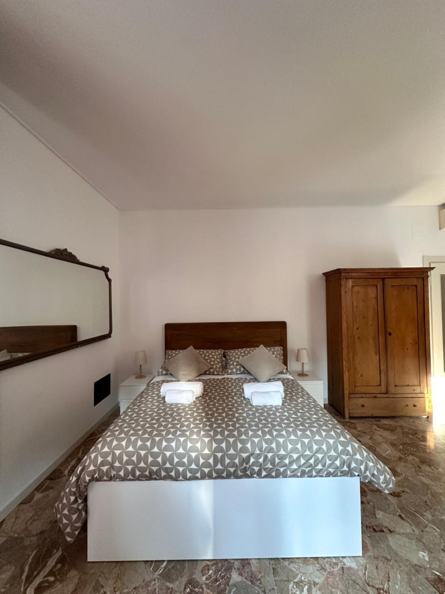 Catullo 12 Hotell Verona Eksteriør bilde